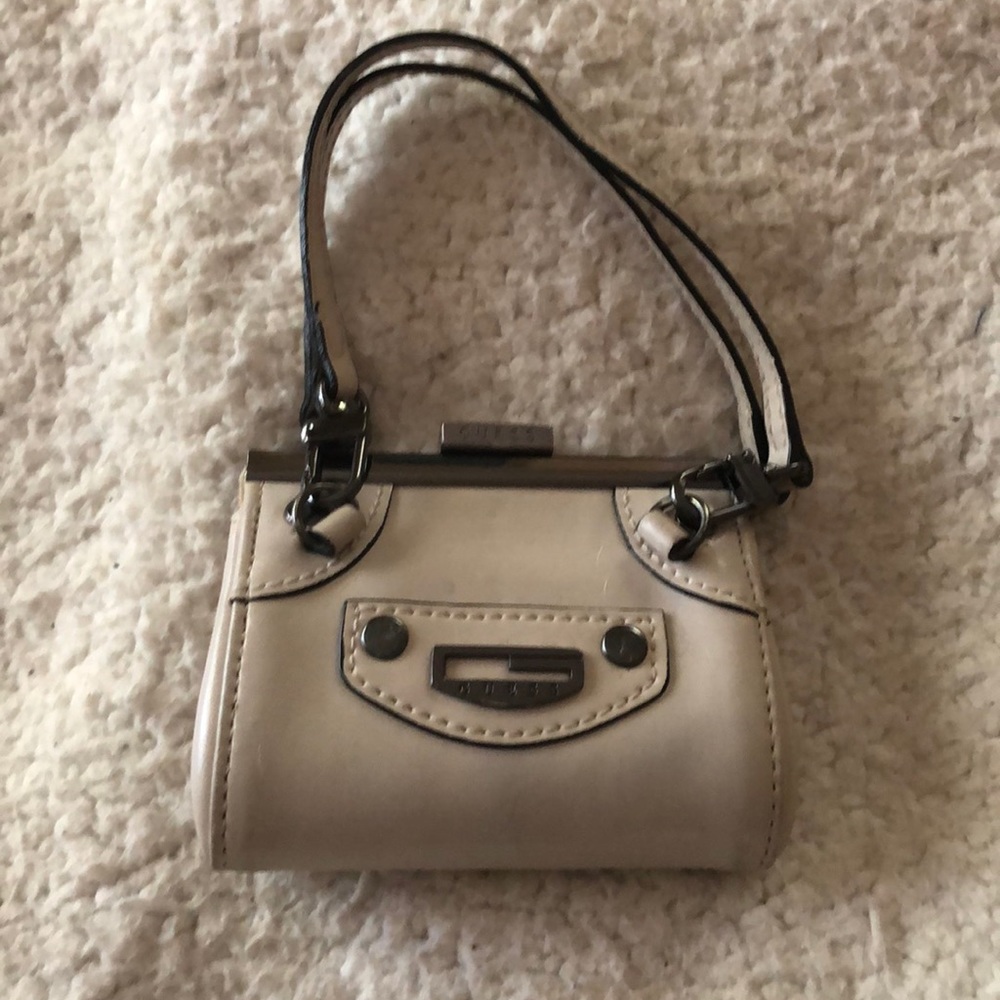 🌟GUESS Mini purse 👜